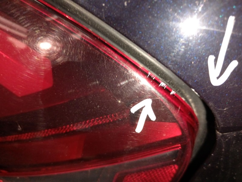 Recambio de piloto trasero izquierdo para peugeot 208 i (ca_, cc_) 1.2 vti 82 referencia OEM IAM   