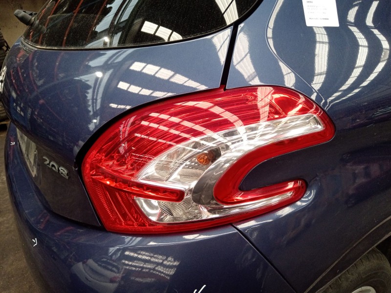Recambio de piloto trasero derecho para peugeot 208 i (ca_, cc_) 1.2 vti 82 referencia OEM IAM   