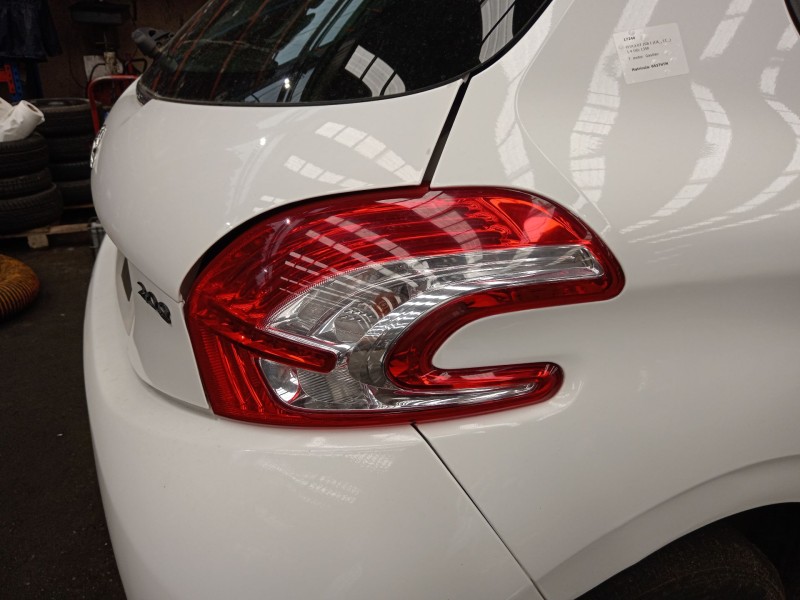 Recambio de piloto trasero derecho para peugeot 208 i (ca_, cc_) 1.4 hdi referencia OEM IAM   