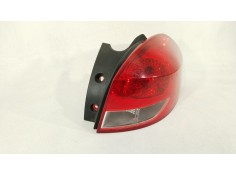 Recambio de piloto trasero derecho para renault clio iii grandtour (kr0/1_) 1.5 dci referencia OEM IAM 8200586844   2