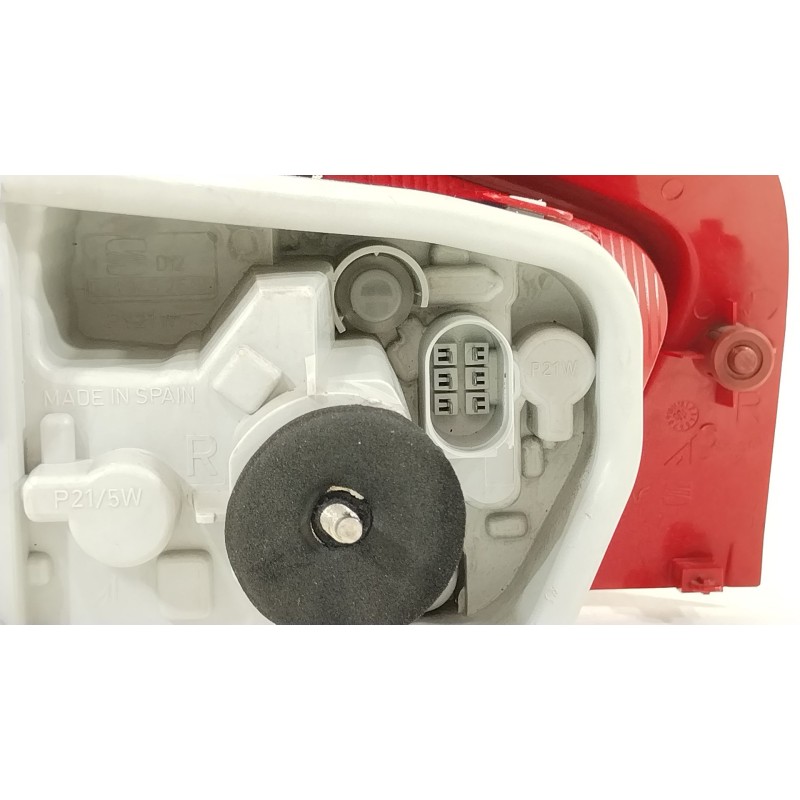 Recambio de piloto trasero derecho para seat ibiza iv (6j5, 6p1) 1.4 tdi referencia OEM IAM 6J4945096C 6J4945112B 