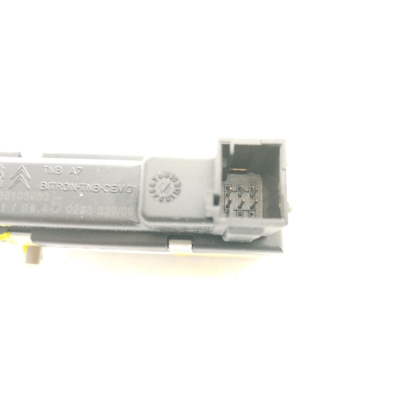 Recambio de pantalla multifuncion para peugeot 207/207+ (wa_, wc_) 1.6 hdi referencia OEM IAM 9665103980  