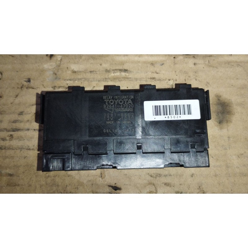 Recambio de caja reles / fusibles para toyota verso (_r2_) 2.0 d-4d (aur20_) referencia OEM IAM 8264147020 72818502 