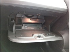 Recambio de guantera para seat ibiza iv (6j5, 6p1) 1.4 tdi referencia OEM IAM    2
