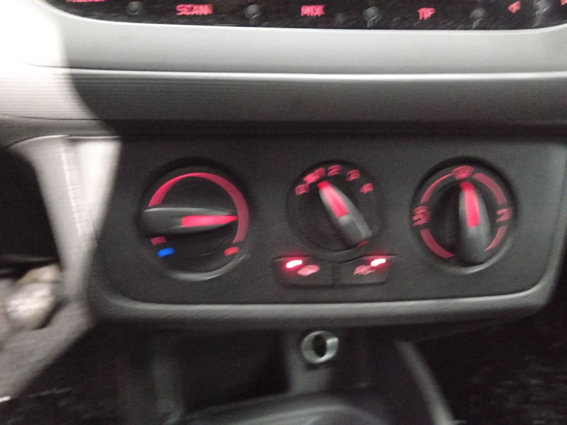 Recambio de mando calefaccion / aire acondicionado para seat ibiza iv (6j5, 6p1) 1.4 tdi referencia OEM IAM 6J0820045  