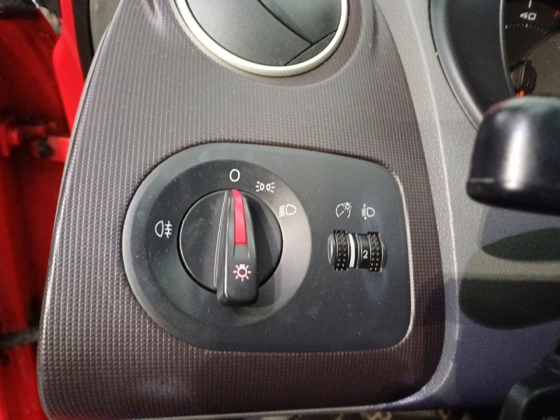 Recambio de mando luces para seat ibiza iv (6j5, 6p1) 1.4 tdi referencia OEM IAM   