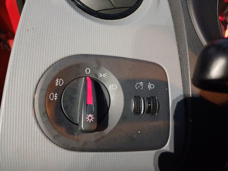 Recambio de mando luces para seat ibiza iv (6j5, 6p1) 1.6 tdi referencia OEM IAM   