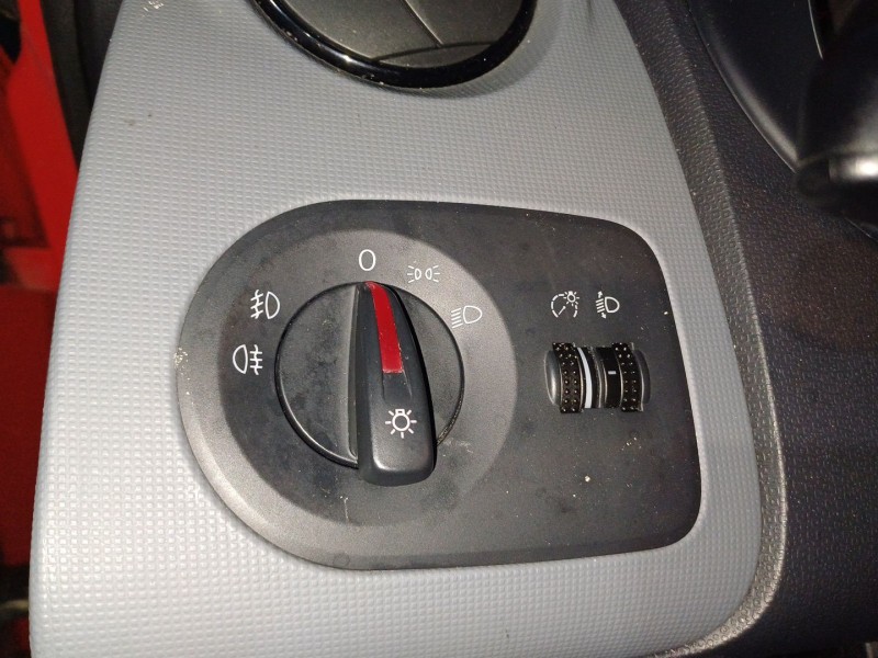 Recambio de mando luces para seat ibiza iv (6j5, 6p1) 1.6 tdi referencia OEM IAM   