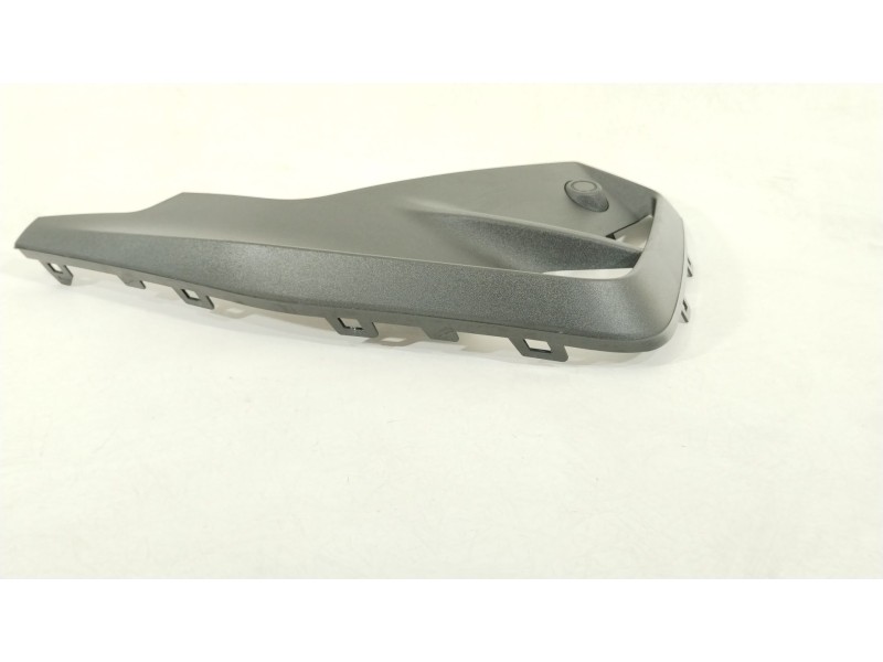 Recambio de rejilla paragolpes derecha para seat arona (kj7, kjp) 1.5 tsi referencia OEM IAM 6F9853666K 5Q0919275C 
