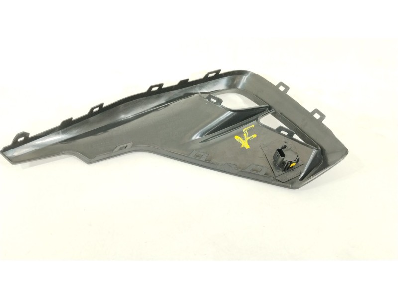 Recambio de rejilla paragolpes derecha para seat arona (kj7, kjp) 1.5 tsi referencia OEM IAM 6F9853666K 5Q0919275C 