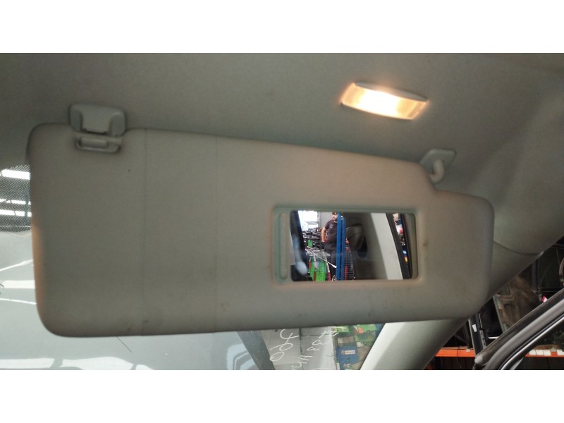 Recambio de parasol derecho para volkswagen touran (1t3) 2.0 tdi referencia OEM IAM   