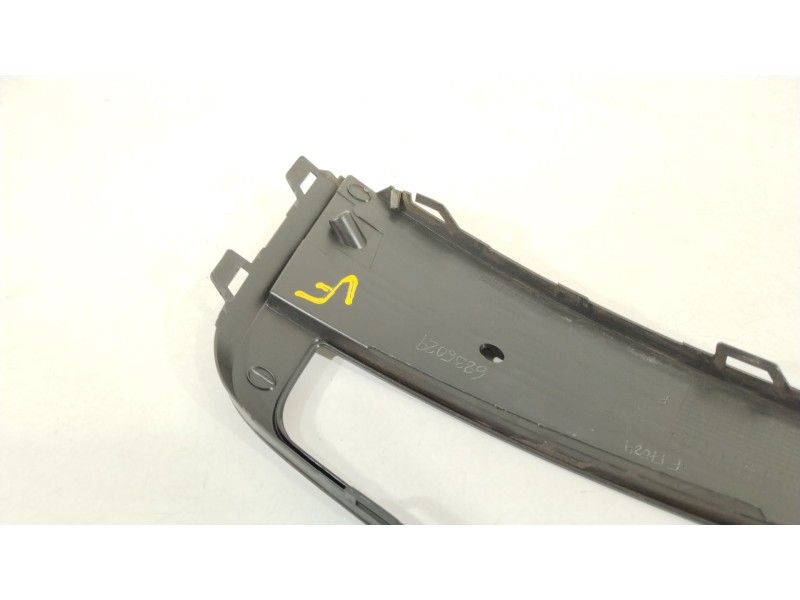 Recambio de rejilla paragolpes derecha para seat leon (5f1) 1.4 tsi referencia OEM IAM 5F0853666G  