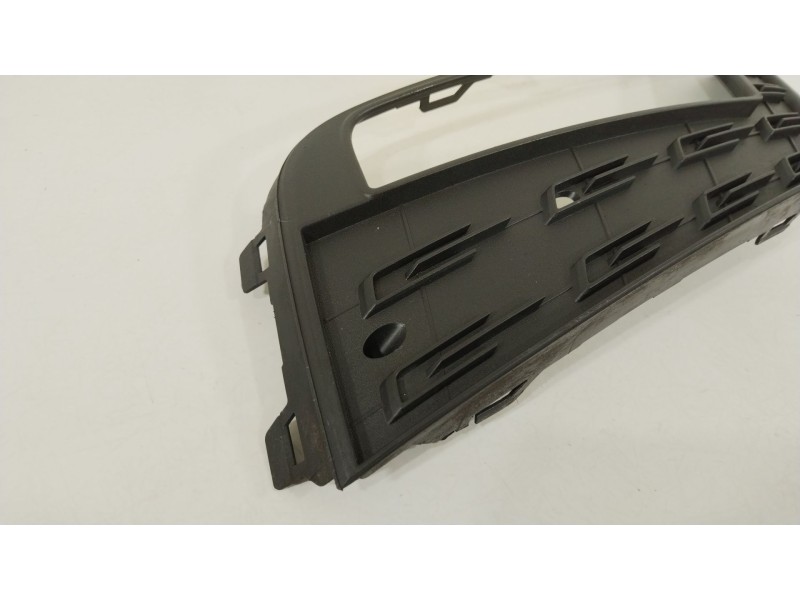 Recambio de rejilla paragolpes derecha para seat leon (5f1) 1.4 tsi referencia OEM IAM 5F0853666G  