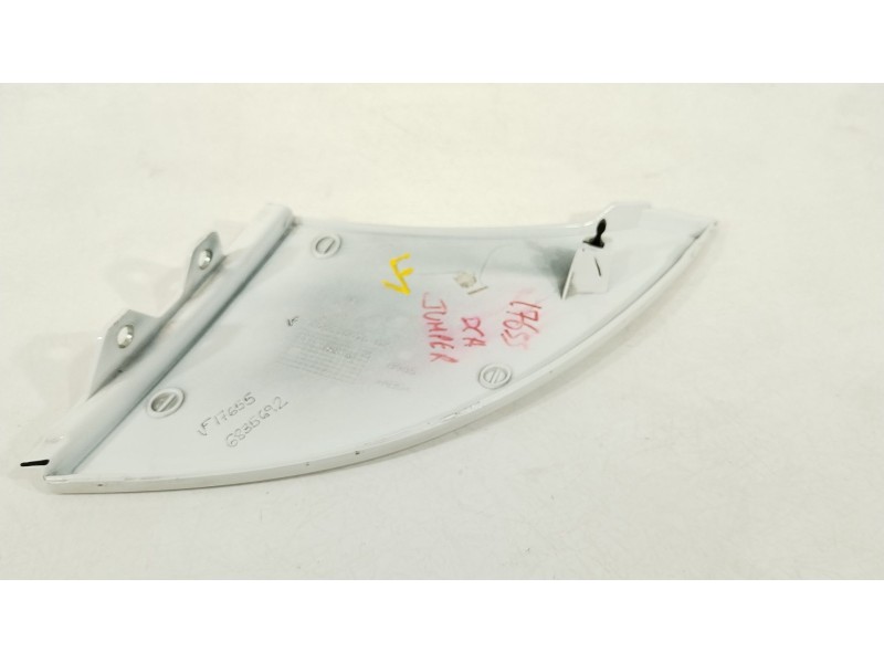 Recambio de moldura para citroën jumper iii autobús 2.2 hdi 120 referencia OEM IAM 1306530070 1306530070DX 