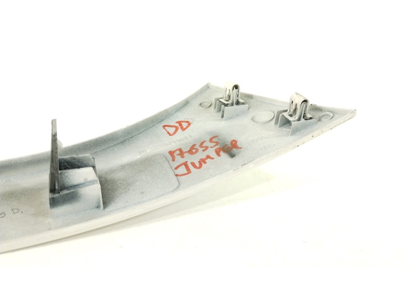 Recambio de moldura para citroën jumper iii autobús 2.2 hdi 120 referencia OEM IAM 1306528070 1306528070DX 