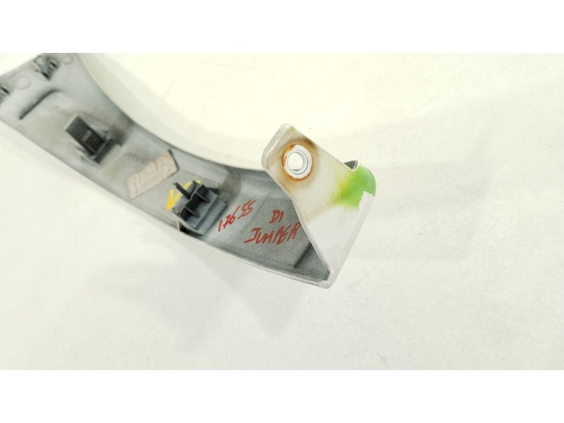 Recambio de moldura para citroën jumper iii autobús 2.2 hdi 120 referencia OEM IAM 1306529070 1306529070SX 