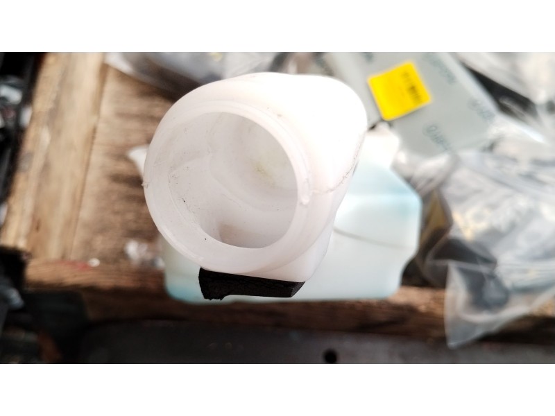 Recambio de deposito limpia para fiat 500 (312_) 1.4 (312axc1b, 312cxc1b) referencia OEM IAM 51787578  