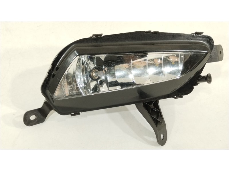 Recambio de faro antiniebla derecho para opel astra k (b16) 1.6 cdti (68) referencia OEM IAM 39098908 662588537 