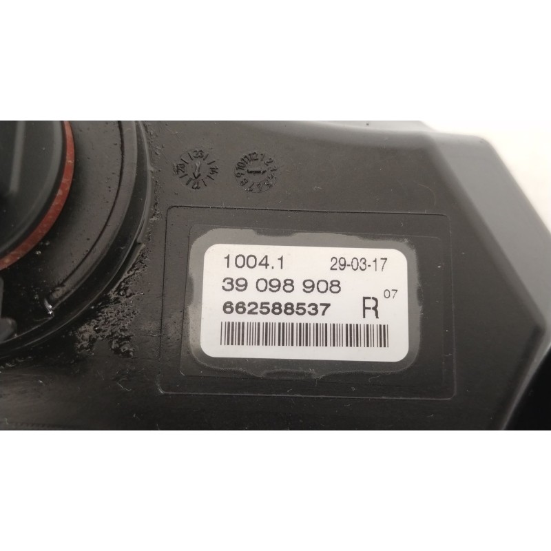 Recambio de faro antiniebla derecho para opel astra k (b16) 1.6 cdti (68) referencia OEM IAM 39098908 662588537 