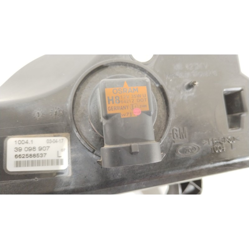 Recambio de faro antiniebla izquierdo para opel astra k (b16) 1.6 cdti (68) referencia OEM IAM 39098907 662588537 
