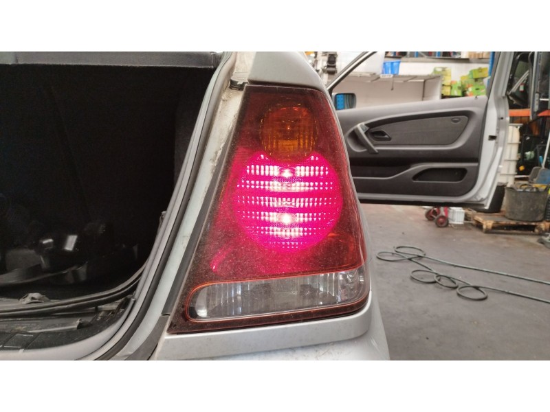 Recambio de piloto trasero derecho para bmw 3 compact (e46) 316 ti referencia OEM IAM   