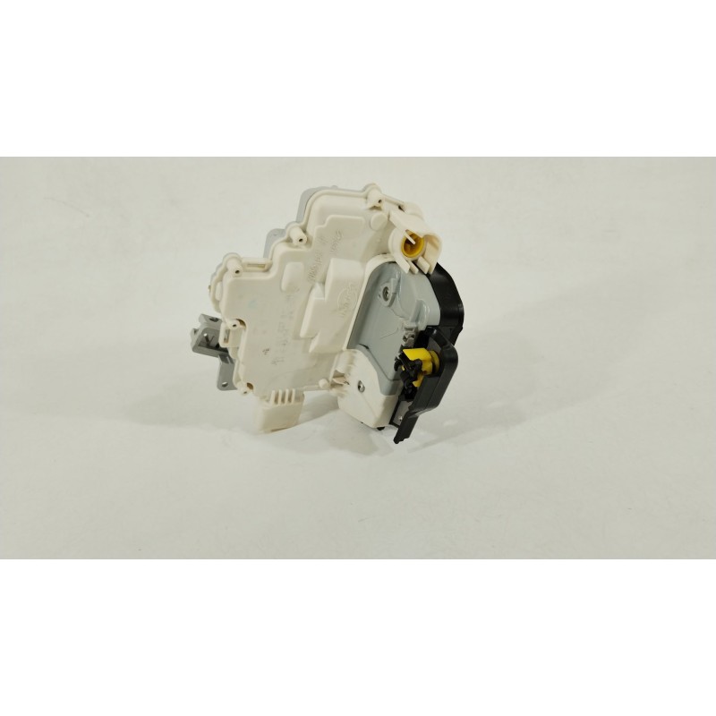 Recambio de cerradura puerta delantera izquierda para audi a4 b7 avant (8ed) 2.0 tdi referencia OEM IAM 8E1837015AA  