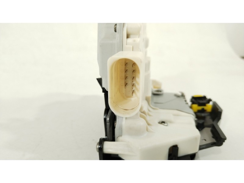 Recambio de cerradura puerta delantera izquierda para audi a4 b7 avant (8ed) 2.0 tdi referencia OEM IAM 8E1837015AA  