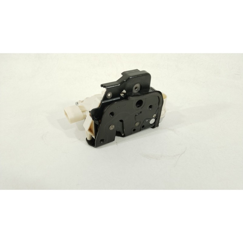 Recambio de cerradura puerta delantera izquierda para audi a4 b7 avant (8ed) 2.0 tdi referencia OEM IAM 8E1837015AA  