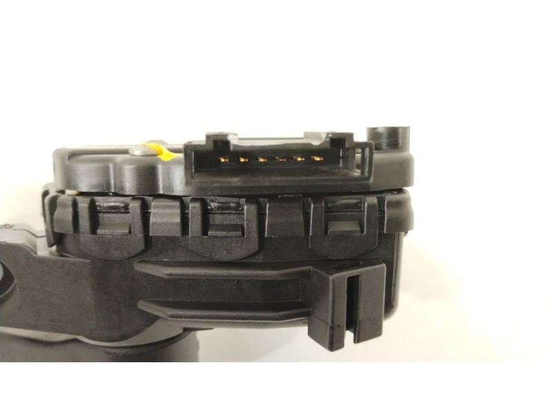Recambio de potenciometro pedal para audi a4 b7 avant (8ed) 2.0 tdi referencia OEM IAM 8E1721523C  