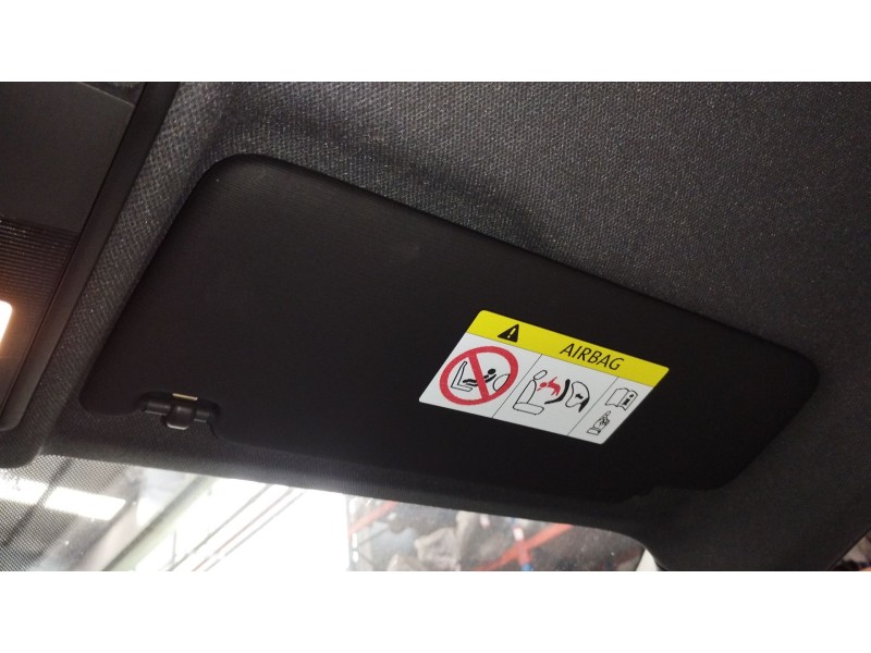 Recambio de parasol derecho para seat arona (kj7, kjp) 1.5 tsi referencia OEM IAM 5G0857552DC  