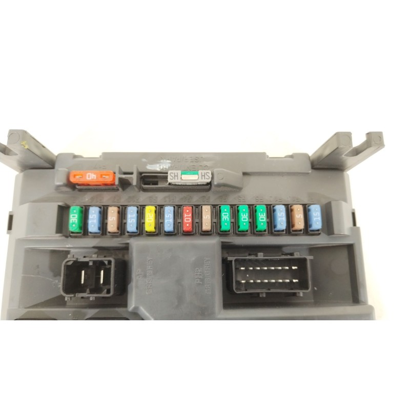 Recambio de caja reles / fusibles para peugeot 207/207+ (wa_, wc_) 1.6 hdi referencia OEM IAM 9664983180 BSIEVX0200 