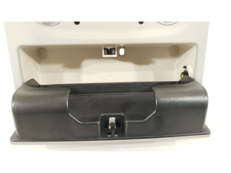 Recambio de luz interior para audi a4 b8 (8k2) 2.0 tdi referencia OEM IAM 8T0947135BF  