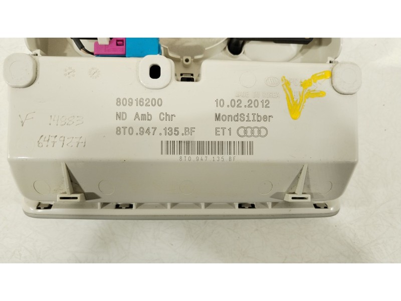 Recambio de luz interior para audi a4 b8 (8k2) 2.0 tdi referencia OEM IAM 8T0947135BF  