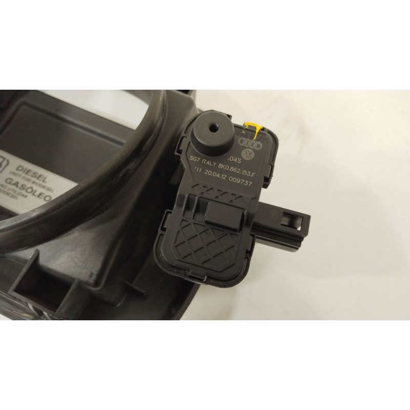 Recambio de tapa exterior combustible para audi a4 b8 (8k2) 2.0 tdi referencia OEM IAM 8K0809999A 8K0010508T 