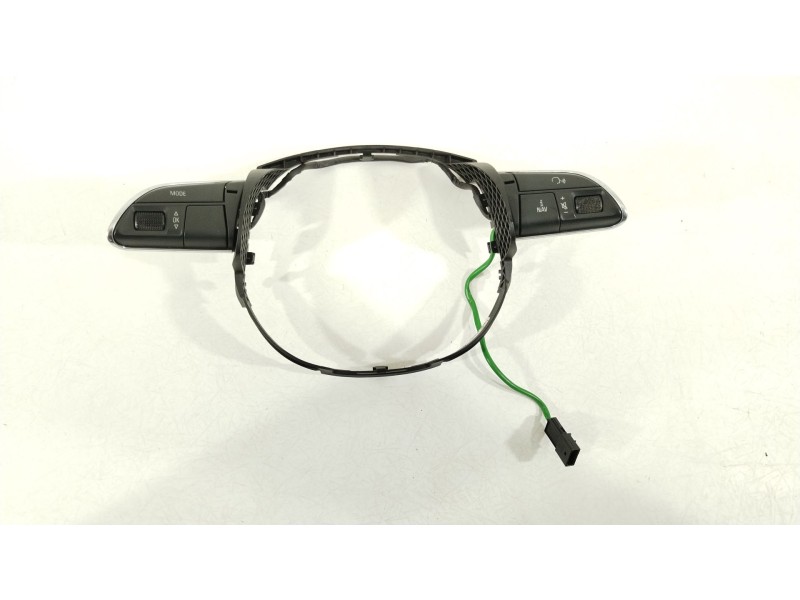 Recambio de mando volante para audi a4 b8 (8k2) 2.0 tdi referencia OEM IAM 4L0951523C 4L0951523C 