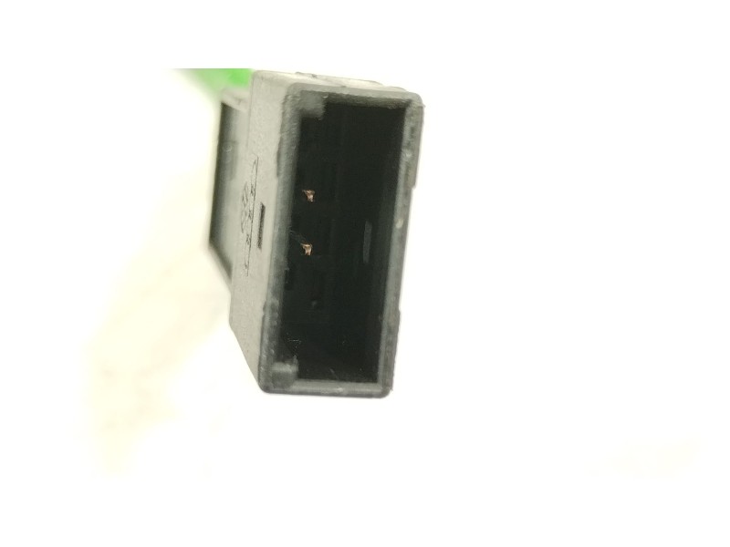 Recambio de mando volante para audi a4 b8 (8k2) 2.0 tdi referencia OEM IAM 4L0951523C 4L0951523C 