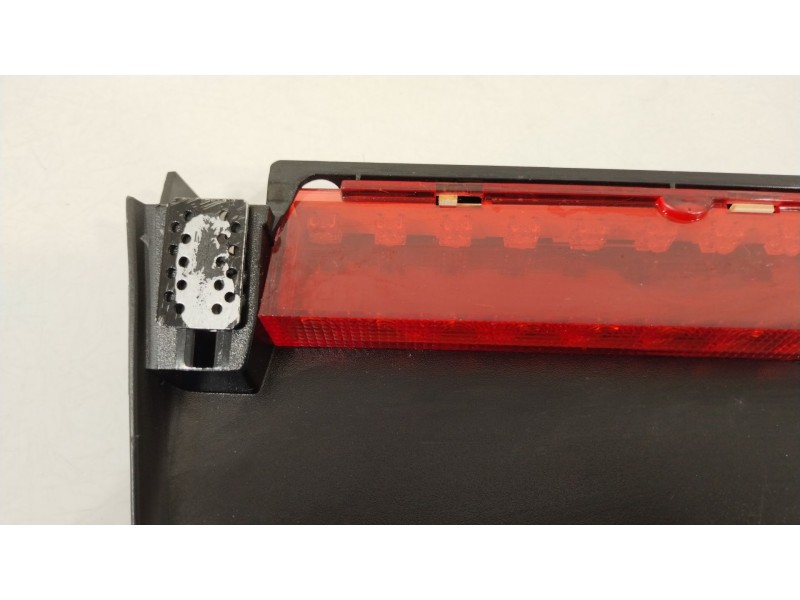 Recambio de luz central de freno para audi a4 b8 (8k2) 2.0 tdi referencia OEM IAM 8K5945097  