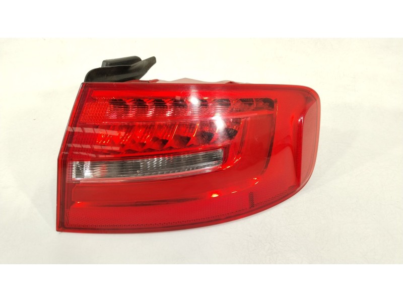 Recambio de piloto trasero derecho para audi a4 b8 (8k2) 2.0 tdi referencia OEM IAM 8K5945096AC  