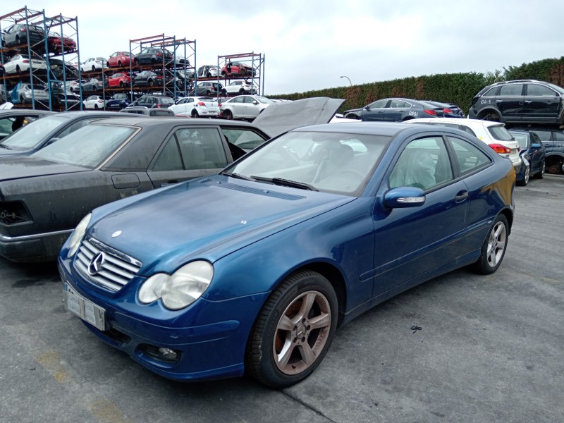 mercedes-benz clase c coupé (cl203) del año 2004