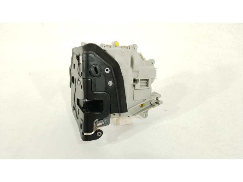 Recambio de cerradura puerta trasera izquierda para audi a4 b8 (8k2) 2.0 tdi referencia OEM IAM 8K0839015C  