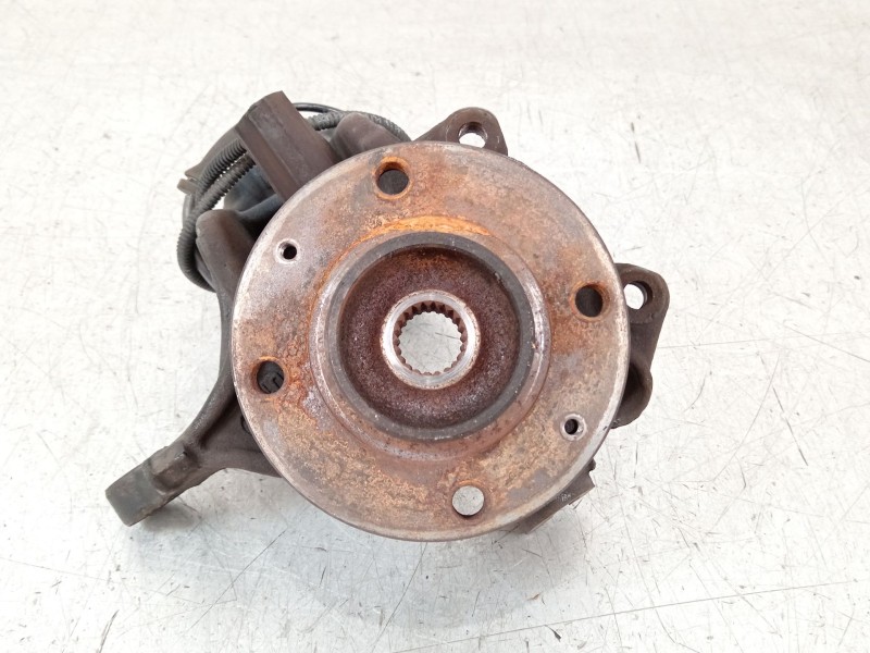 Recambio de mangueta delantera derecha para citroën c4 cactus 1.6 bluehdi 100 referencia OEM IAM 1607557580  