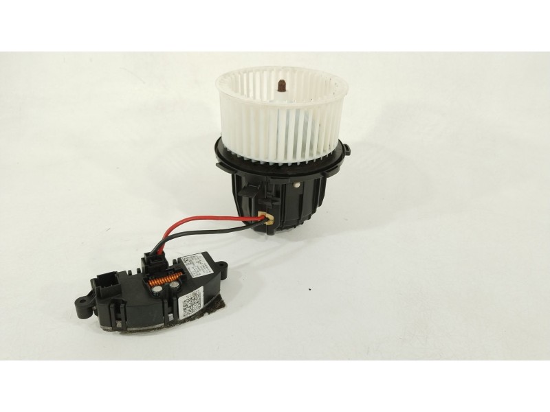 Recambio de ventilador calefaccion para audi a4 b8 (8k2) 2.0 tdi referencia OEM IAM 8T1820021 8T0820521 