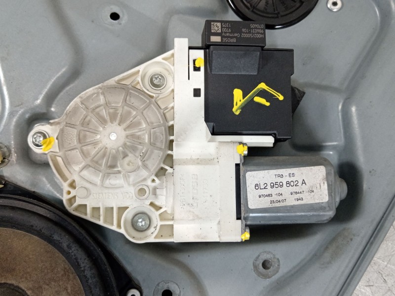 Recambio de elevalunas delantero izquierdo para seat ibiza iii (6l1) 1.9 tdi referencia OEM IAM 6L4837751ED 6L2959802A 