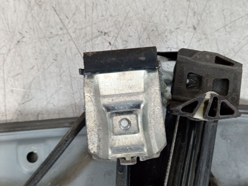 Recambio de elevalunas delantero izquierdo para seat ibiza iii (6l1) 1.9 tdi referencia OEM IAM 6L4837751ED 6L2959802A 
