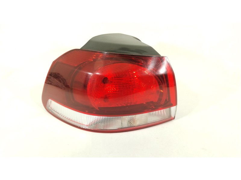 Recambio de piloto trasero izquierdo para volkswagen golf vi (5k1) 1.6 tdi referencia OEM IAM 5K0945095M  