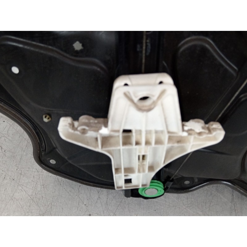 Recambio de elevalunas trasero derecho para volkswagen passat b6 (3c2) 2.0 tdi referencia OEM IAM 3C5839462J 3C4839756H 1K095970