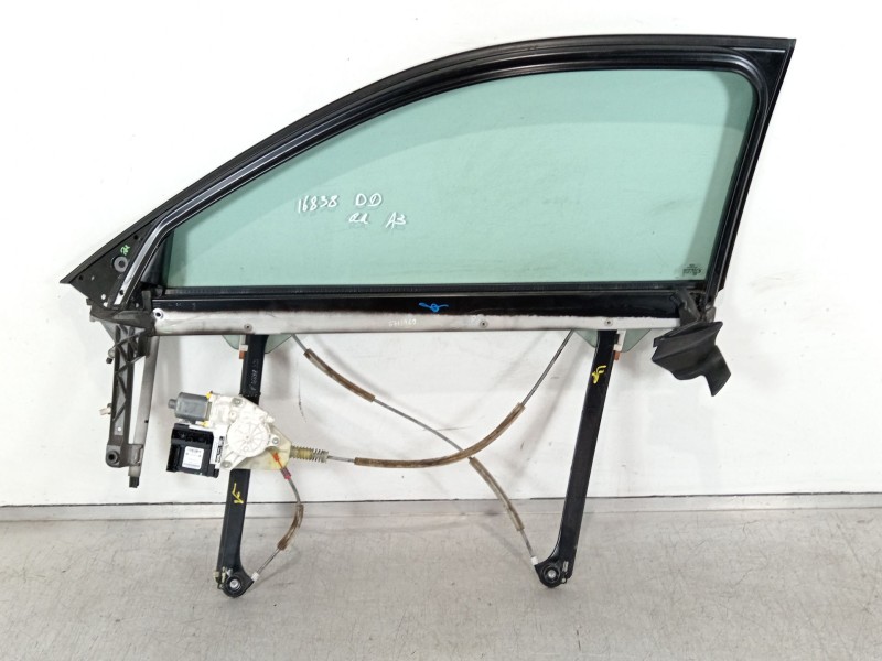 Recambio de elevalunas delantero derecho para audi a3 (8p1) 2.0 tdi referencia OEM IAM 8P3837462C 8P0959802H 