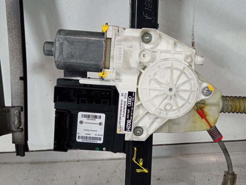 Recambio de elevalunas delantero derecho para audi a3 (8p1) 2.0 tdi referencia OEM IAM 8P3837462C 8P0959802H 
