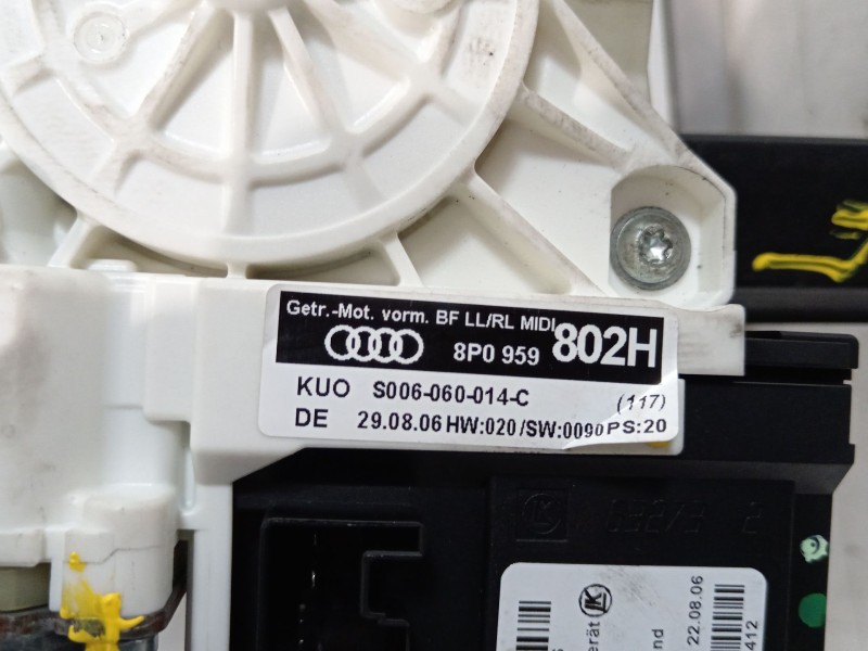 Recambio de elevalunas delantero derecho para audi a3 (8p1) 2.0 tdi referencia OEM IAM 8P3837462C 8P0959802H 