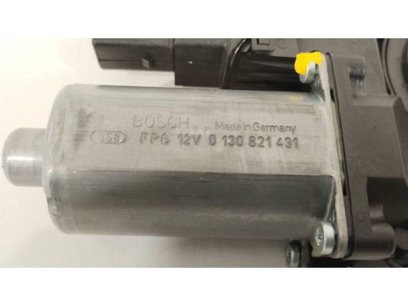 Recambio de motor elevalunas trasero derecho para volkswagen golf vi (5k1) 1.6 tdi referencia OEM IAM 5K0959704D  